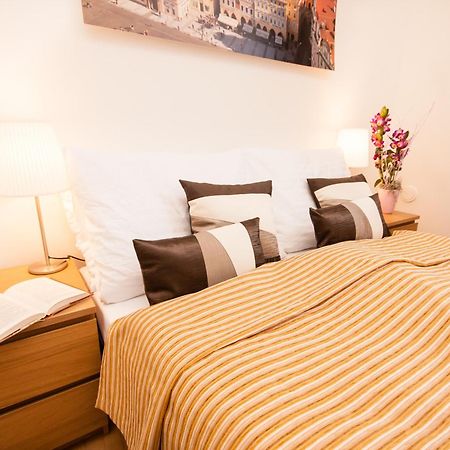 Wenceslas Square Lofts ปราก ภายนอก รูปภาพ